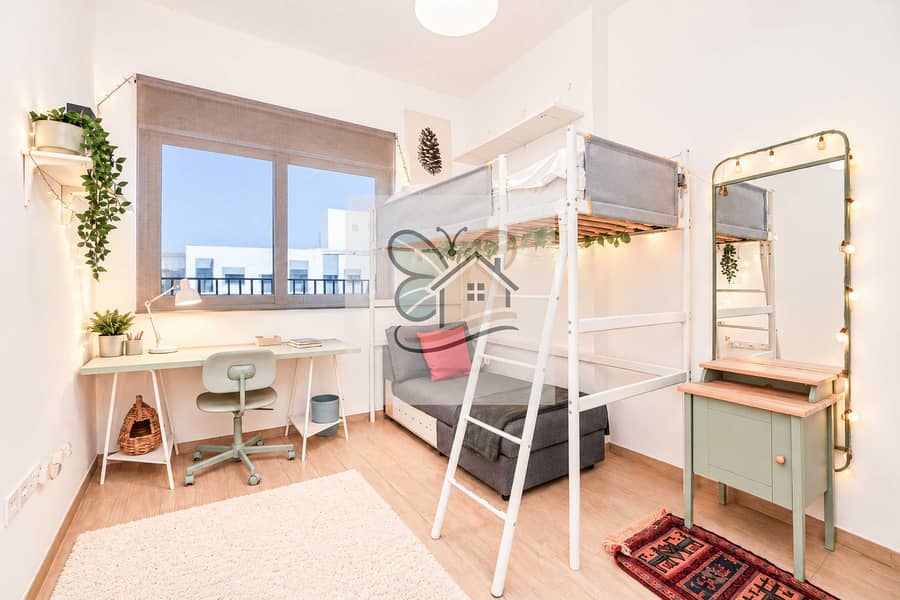 8 cozy_scandinavian_loft_bedroom_study. jpg