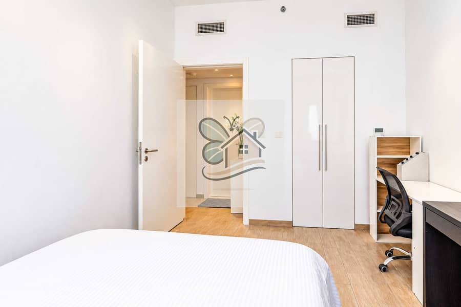 13 wide_angle_well_lit_modern_minimalist_bedroom_in. jpg