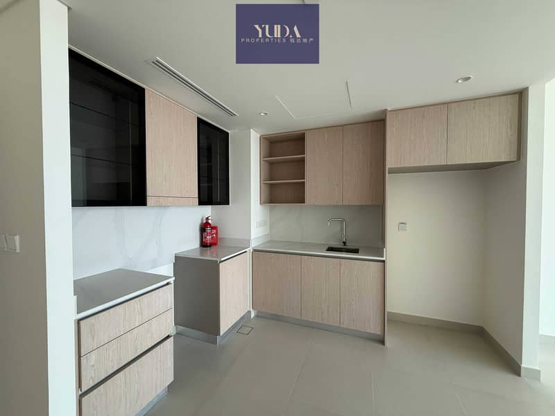 Spacious 2BR | Partial Golf Course View | Prime Location