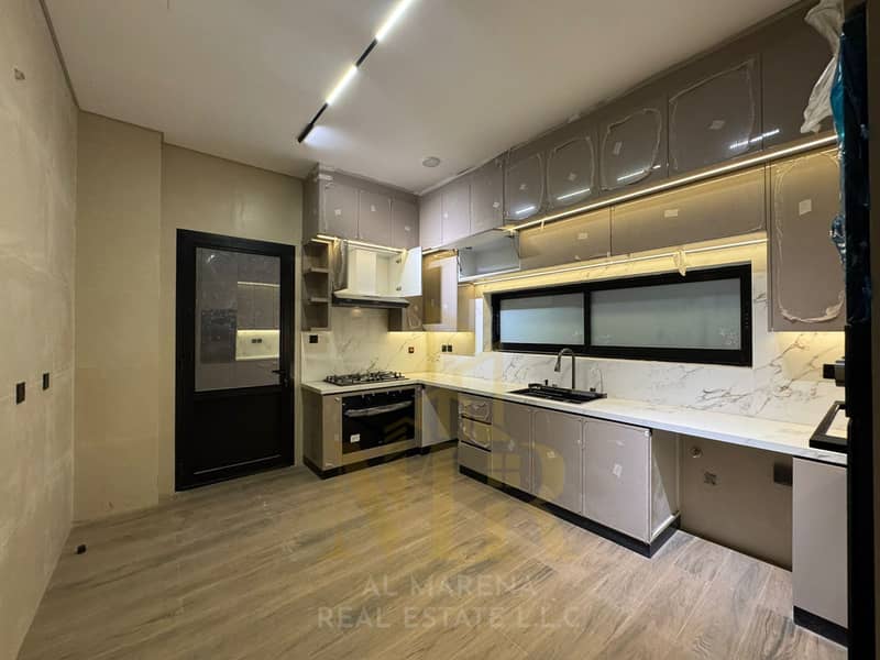 25 WhatsApp Image 2026-08-30 at 7.36. 10 PM (2). jpeg