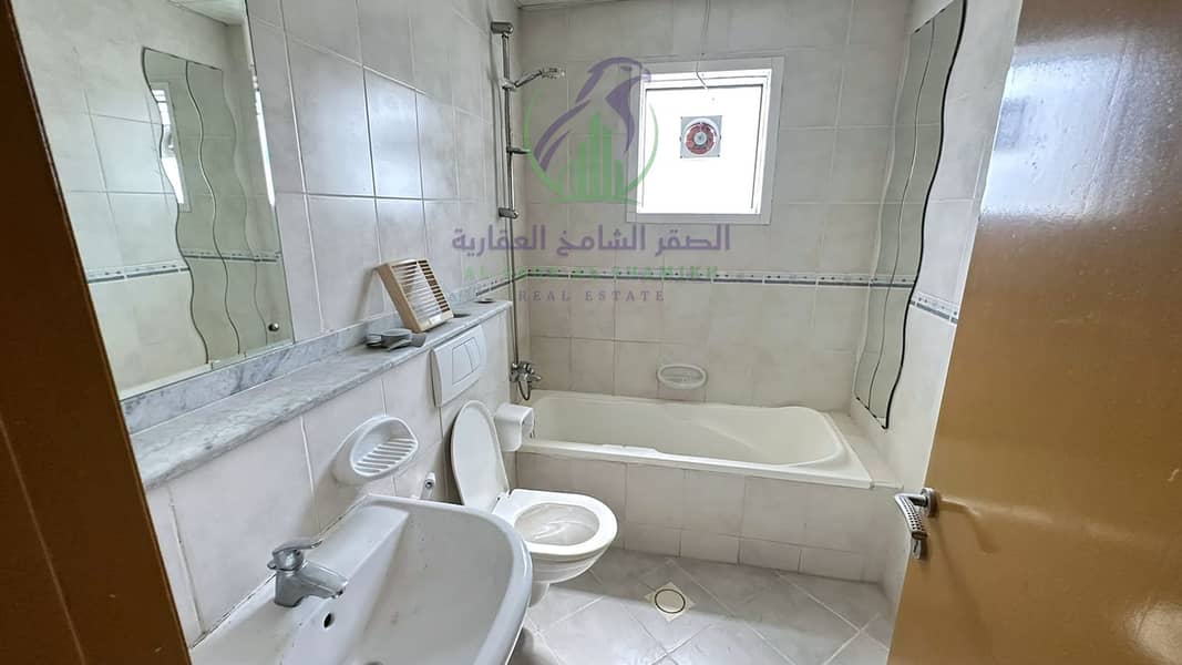 11 apartment-for-rent-2-bedroom-altaawn-alsharqh-bathroom-15. jpg