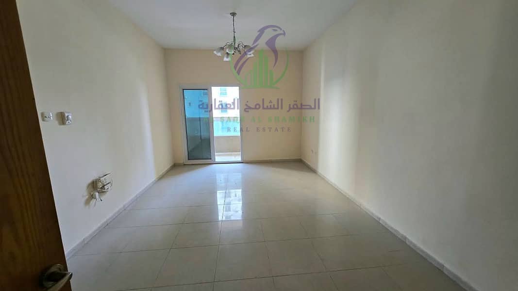 4 apartment-for-rent-1-bedroom-altaawn-alsharqh-living-room-04. jpg