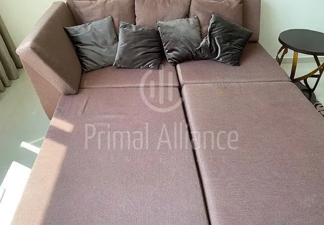Spacious 1 BR | Best-Price | Prime-Location