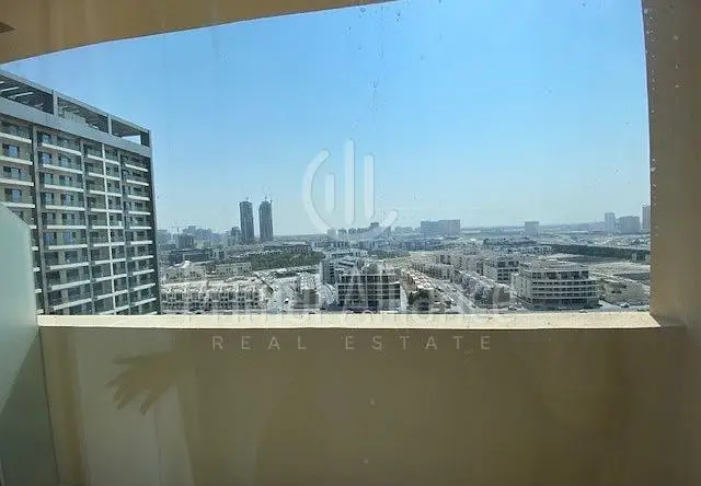 Spacious 1 BR | Best-Price | Prime-Location