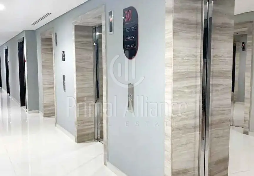 Spacious 1 BR | Best-Price | Prime-Location