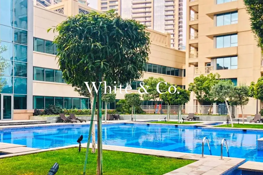 FURNISHED | MID FLOOR | BOULEVARD VIEWS