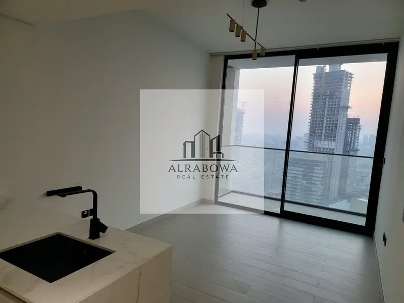 Amazing View | Ready to Move in | High-Floor 1BR | Full Kitchen Appliances |
