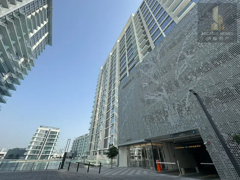 VACANT-1BR Apartment | Residences 12 MBR City | Balcony