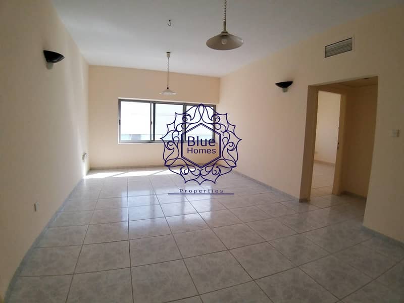 Chiller Free 1Bhk 50k 1 Minute Walk To Metro Burjman