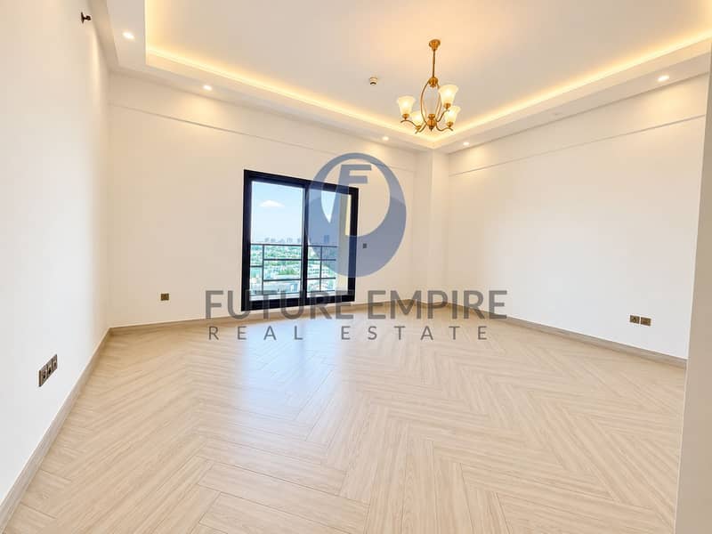 9 Bright Modern Apartment with City View. png