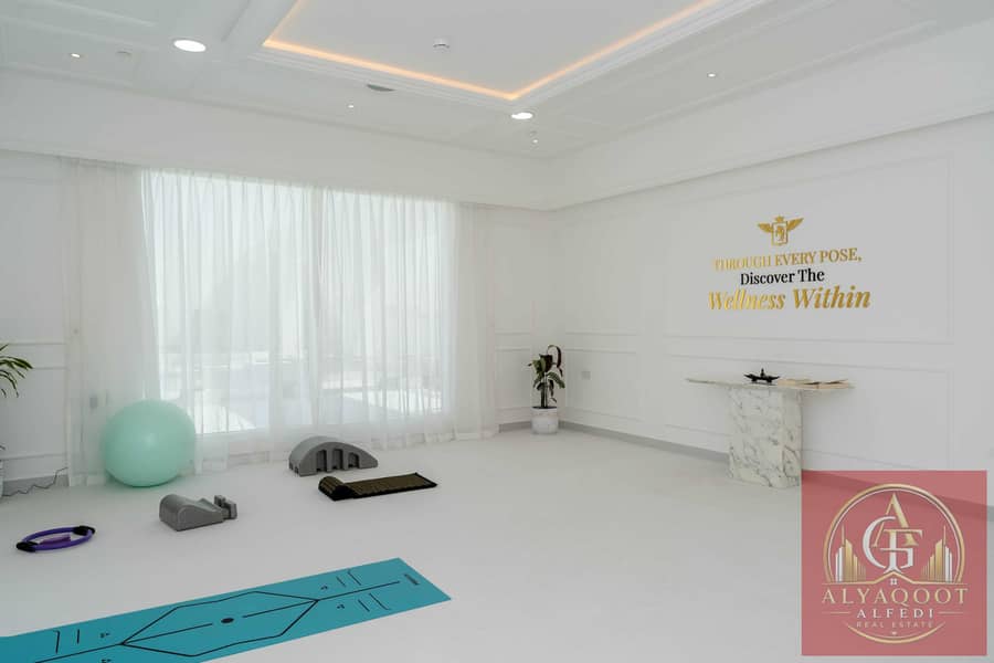 15 Yoga Room. jpg