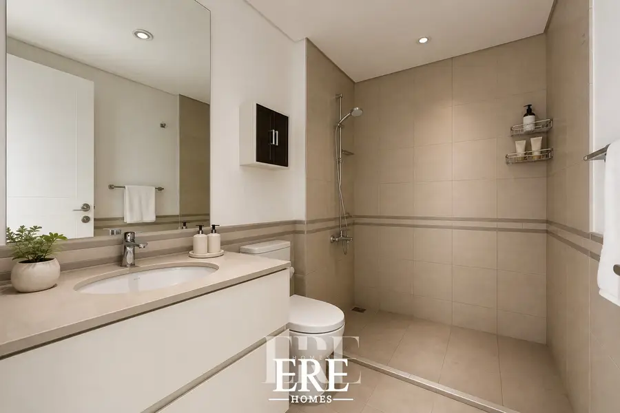 Spacious | High Floor | Dual Balcony | W/ maids