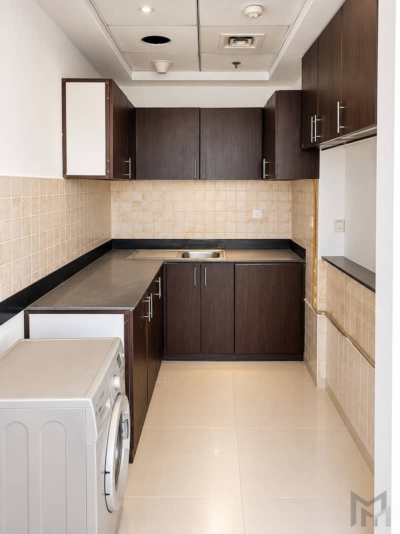 4 Photo 4. jpg