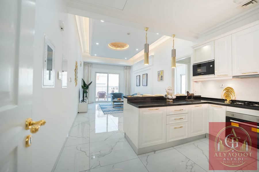 Studio Apartment | Vincitore Boulevard F | Multiple Views