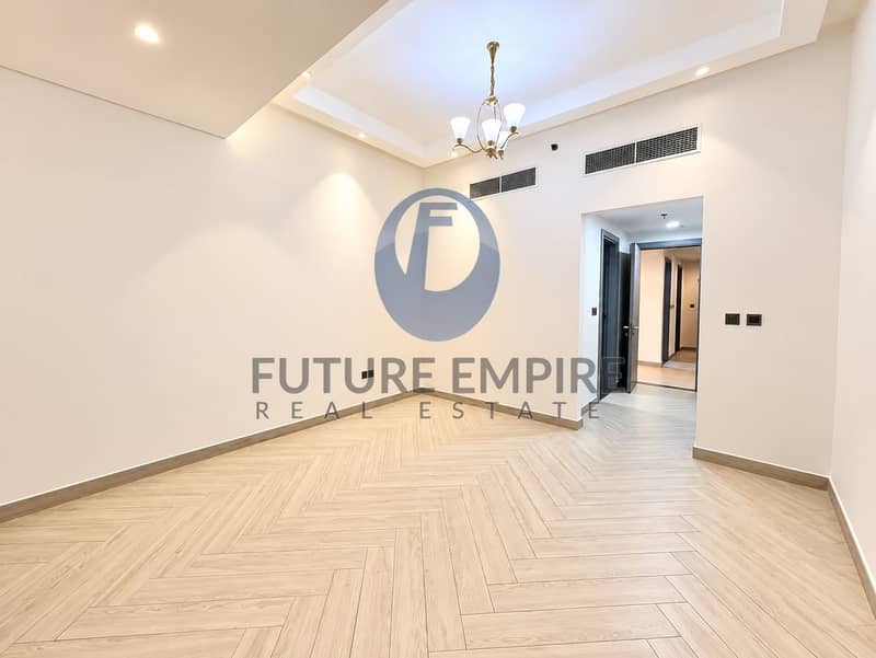 11 Modern Empty Room with Herringbone Floors. png