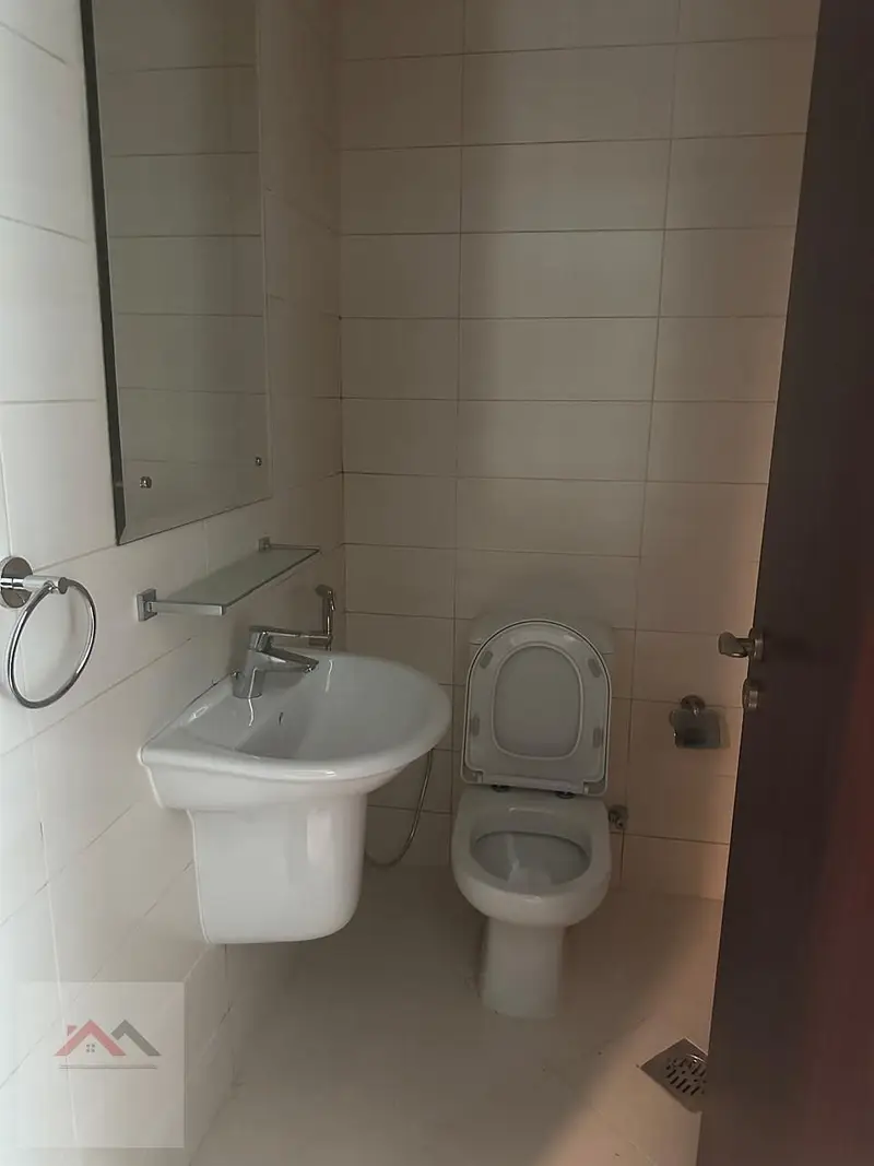 Spacious 1BHK | Near Metro | Prime Location