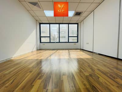 Office para en Alquiler en Deira, Dubai - WhatsApp Image 2026-10-19 at 1.17. 13 PM (2). jpeg
