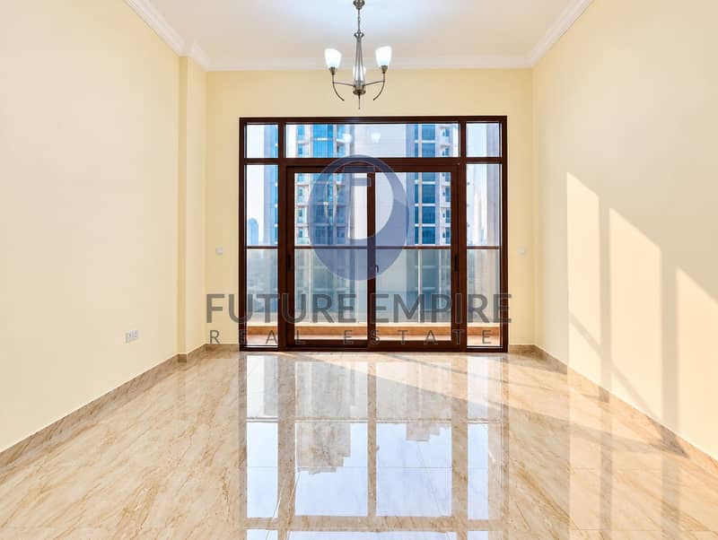 7 Empty Modern Living Room with City Views. png