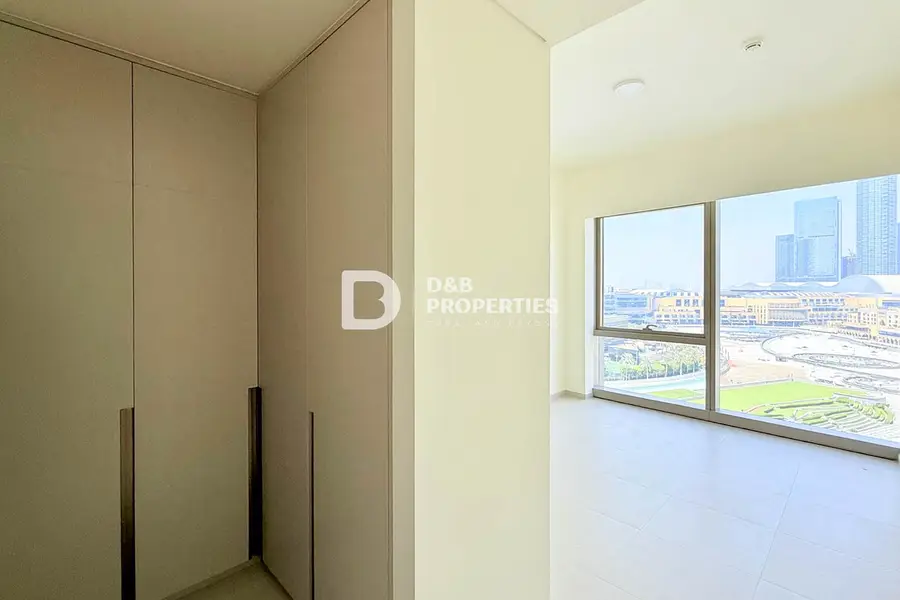 Spacious 2BR | Vacant | Burj and Fountain View