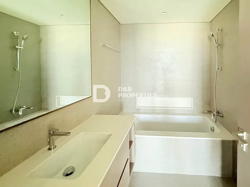 Spacious 2BR | Vacant | Burj and Fountain View