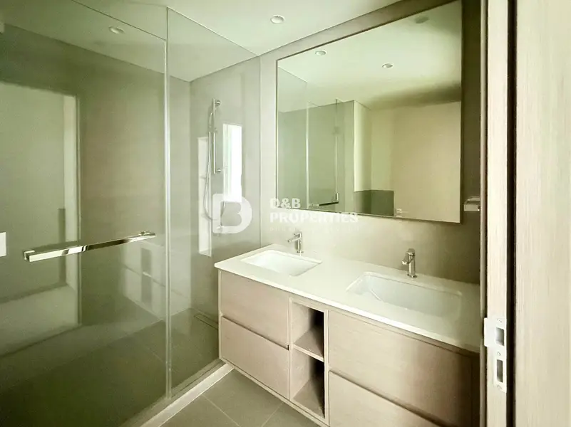 Spacious 2BR | Vacant | Burj and Fountain View