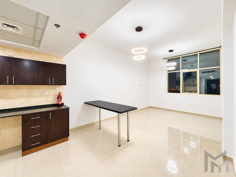 Direct from Owner | 1-Bedroom Apartment for Sale in Frankfurt Sport Tower, Dubai Sports City