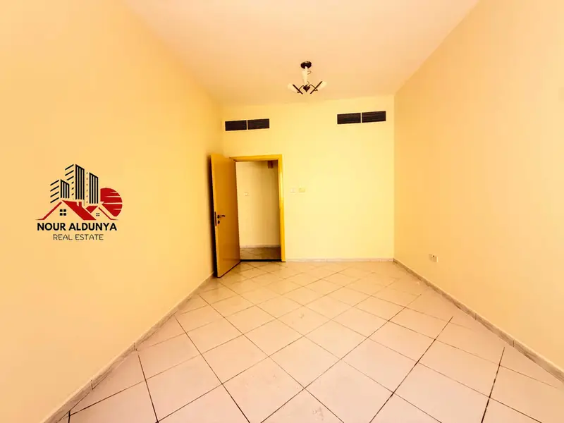 FRONT OF METRO SUPER LUXURY 1BHK AVAILABLE WITH GYM PARKING KIDS PLAY GROUND. . !!!