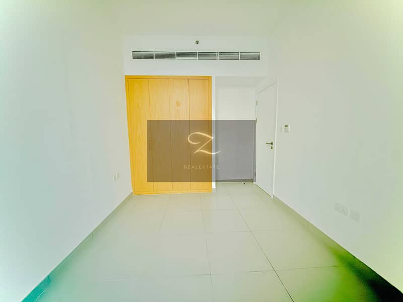 11 e320d991-bcbd-4ea9-b4a2-322b2c2ff2ce. jpg