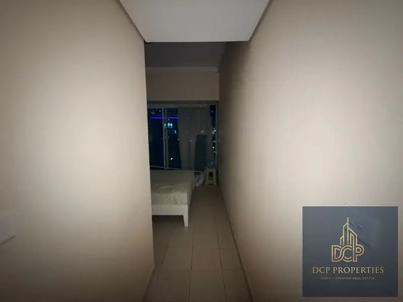 FURNISHED | BALCONY | NEAR METRO