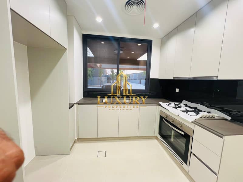 16 Brand-New 4-Bedroom Townhouse for Rent | Saro, Masaar Sharjah