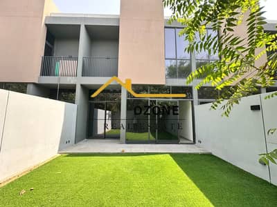 4 Slaapkamers Townhouse te Huur in Tilal City, Sharjah - 29cdb283-1698-490a-8ba6-1acf4d8fe928. jpg 4 Slaapkamers Townhouse te Huur in Tilal City, Sharjah - 29cdb283-1698-490a-8ba6-1acf4d8fe928. jpg