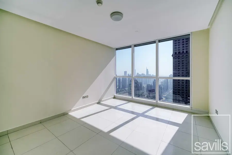 High Floor | City Golf Views | Vacant Now