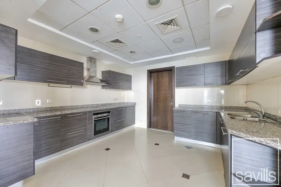 High Floor | City Golf Views | Vacant Now