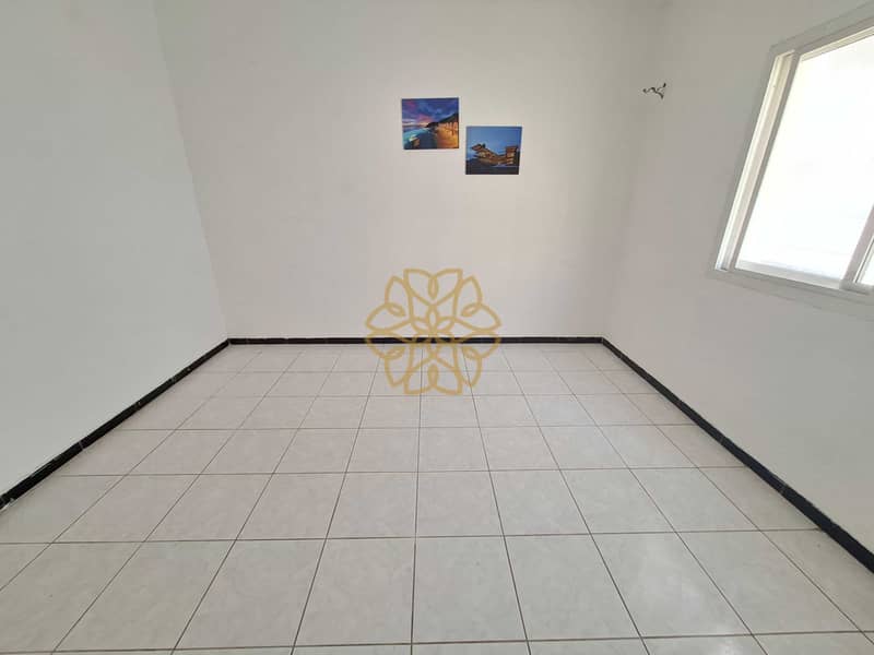 11 65477. jpg