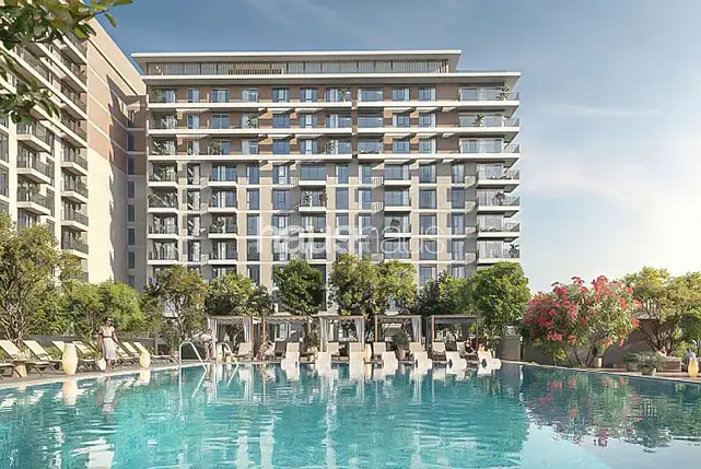 Golf Course View | Low Floor | Premium living