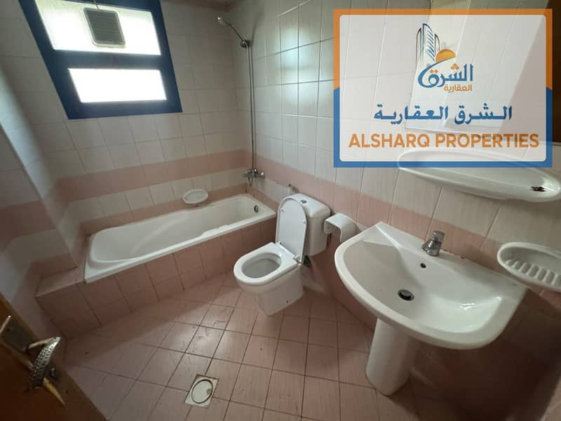 18 WhatsApp Image 2026-10-19 at 16.59. 45 (2). jpeg