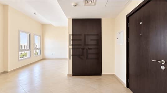 Estudio para en Alquiler en Remraam, Dubai - Apartamento en Remraam,Al Ramth,Al Ramth 35, 45000 AED - 16915042 Estudio para en Alquiler en Remraam, Dubai - Apartamento en Remraam,Al Ramth,Al Ramth 35, 45000 AED - 16915042