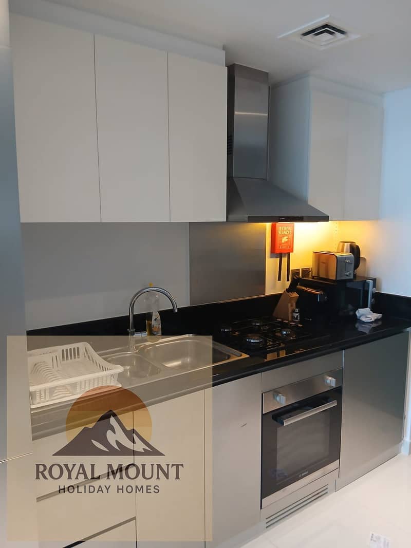 9 19070eee-bf91-4ea2-8c2d-22cb770b3f64. jpg