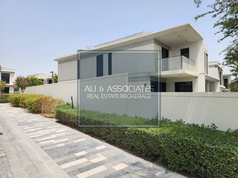 Facade corner. jpeg Facade corner. jpeg