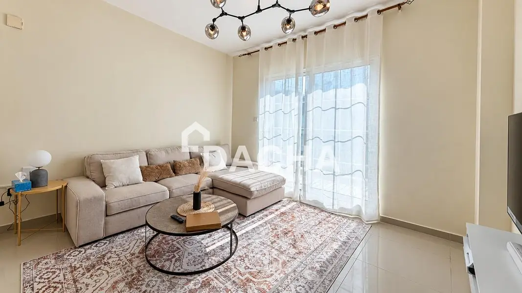 SPACIOUS | STUDY ROOM | FURNISHED