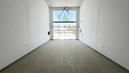 محل تجاري للايجار في صناعية الصجعة، الشارقة - shqh-for-rent-alsjaa-alsharqh-property-03. jpg محل تجاري للايجار في صناعية الصجعة، الشارقة - shqh-for-rent-alsjaa-alsharqh-property-03. jpg