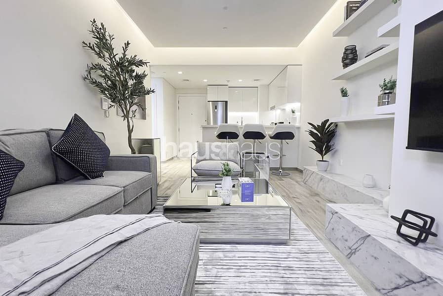 Fully Furnished | Upgraded | Negotiable Fully Furnished | Upgraded | Negotiable