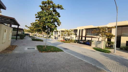 3 Schlafzimmer Townhouse zum Miete in DAMAC Hills, Dubai - Reihenhaus in DAMAC Hills,The Park Villas,Richmond, 3 schlafzimmer, 200000 AED - 16916381 3 Schlafzimmer Townhouse zum Miete in DAMAC Hills, Dubai - Reihenhaus in DAMAC Hills,The Park Villas,Richmond, 3 schlafzimmer, 200000 AED - 16916381