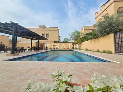 4 Bedroom Villa for Rent in Jumeirah, Dubai - Superb Compound | Posh Villa | Shared Pool | Gym