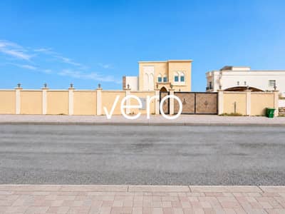 4 Bedroom Villa for Rent in Dubailand, Dubai - Photo 1 4 Bedroom Villa for Rent in Dubailand, Dubai - Photo 1