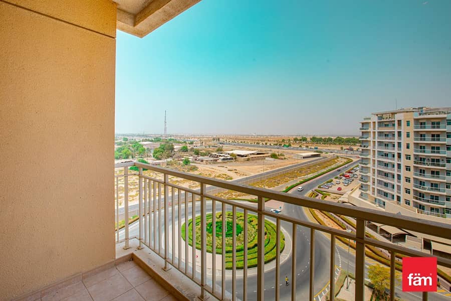 Appartement à Liwan,Queue Point,Mazaya 6, 1 chambre, 55000 AED - 16835985 Appartement à Liwan,Queue Point,Mazaya 6, 1 chambre, 55000 AED - 16835985