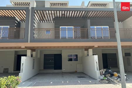 4 Camere Townhouse in affitto a DAMAC Hills 2 (Akoya by DAMAC), Dubai - Villetta a schiera a DAMAC Hills 2 (Akoya by DAMAC)，Verona, 4 camere da letto, 110000 AED - 16916920