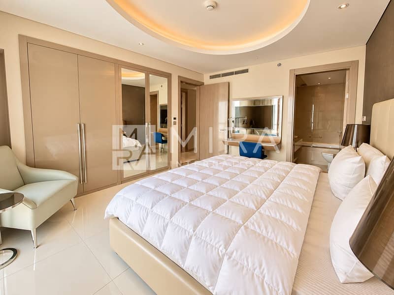 4 Modern Luxury Bedroom Suite
