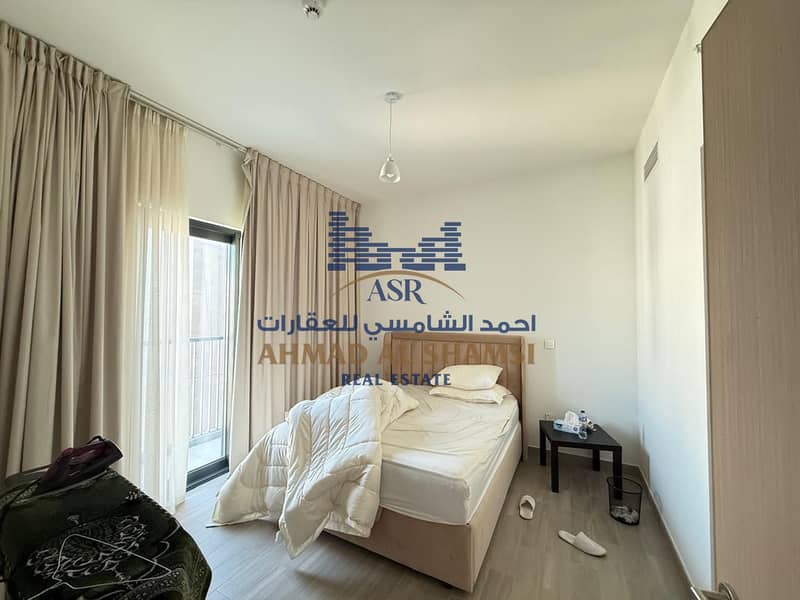 6 d01f70dd-92a8-4b86-9571-bc5ecd0eca67. jpg