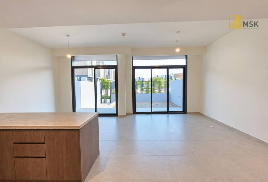 3 Modern Minimalist Room with Glass Doors. png